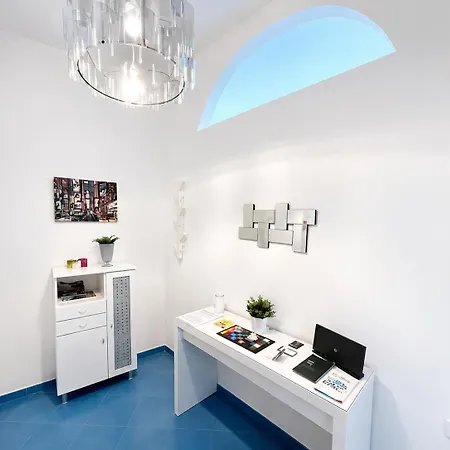 Daire Vista Mare, Netflix & Ac - Smeraldo Apartment *