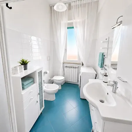 Vista Mare, Netflix & Ac - Smeraldo Apartment Daire Laigueglia